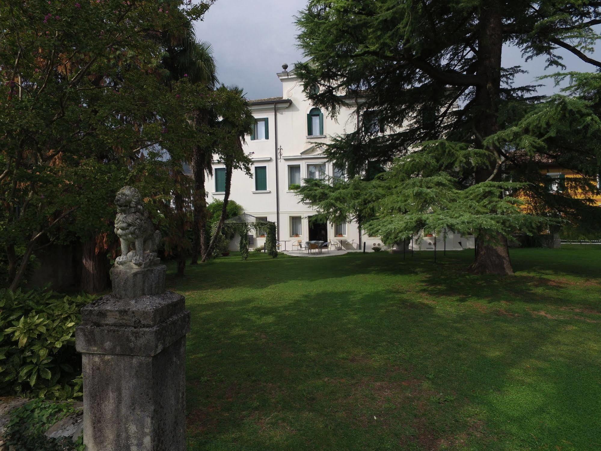Hotel Villa Ca Damiani كانيفا المظهر الخارجي الصورة
